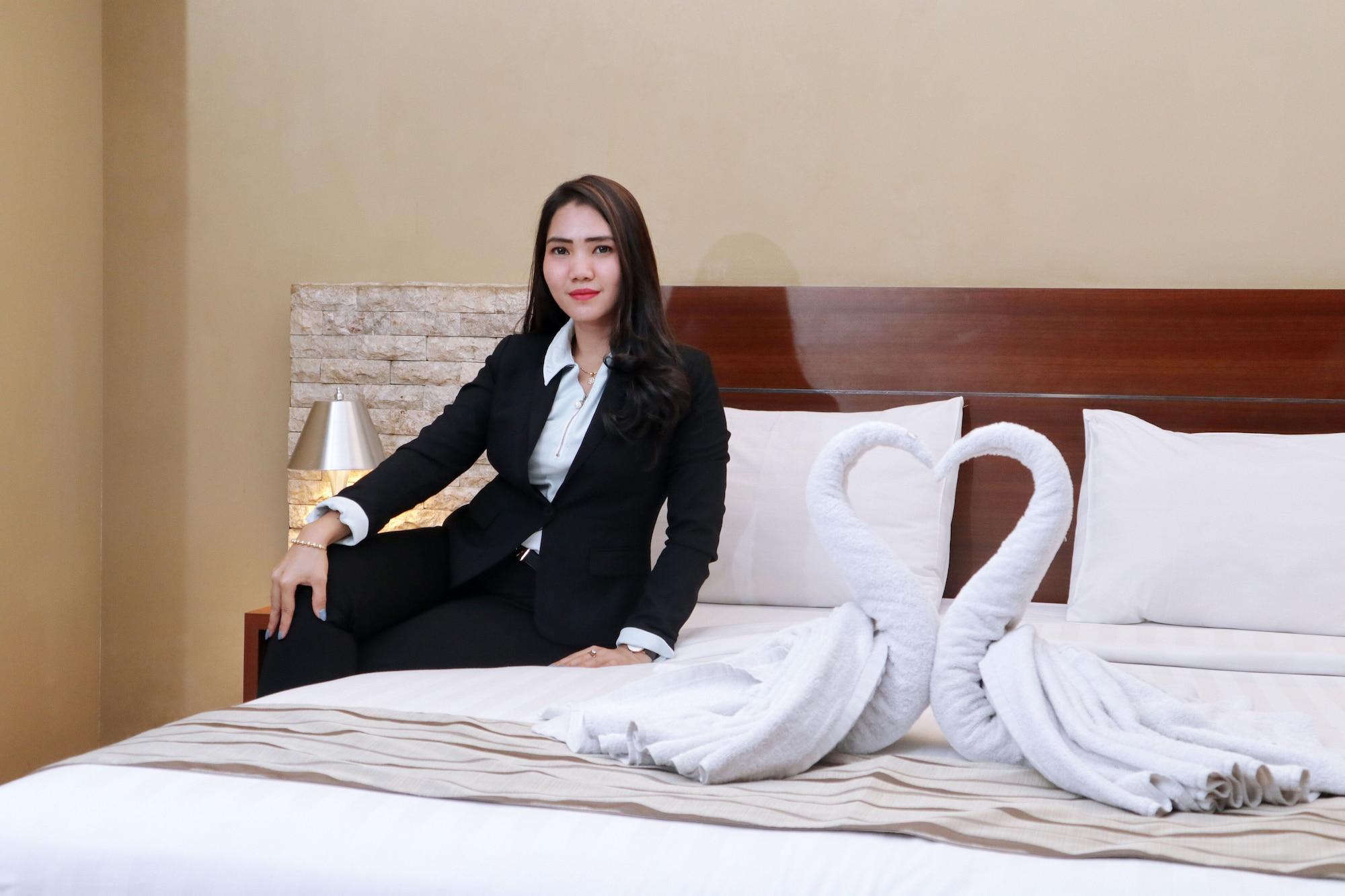 Da Vienna Boutique Hotel Batam Экстерьер фото