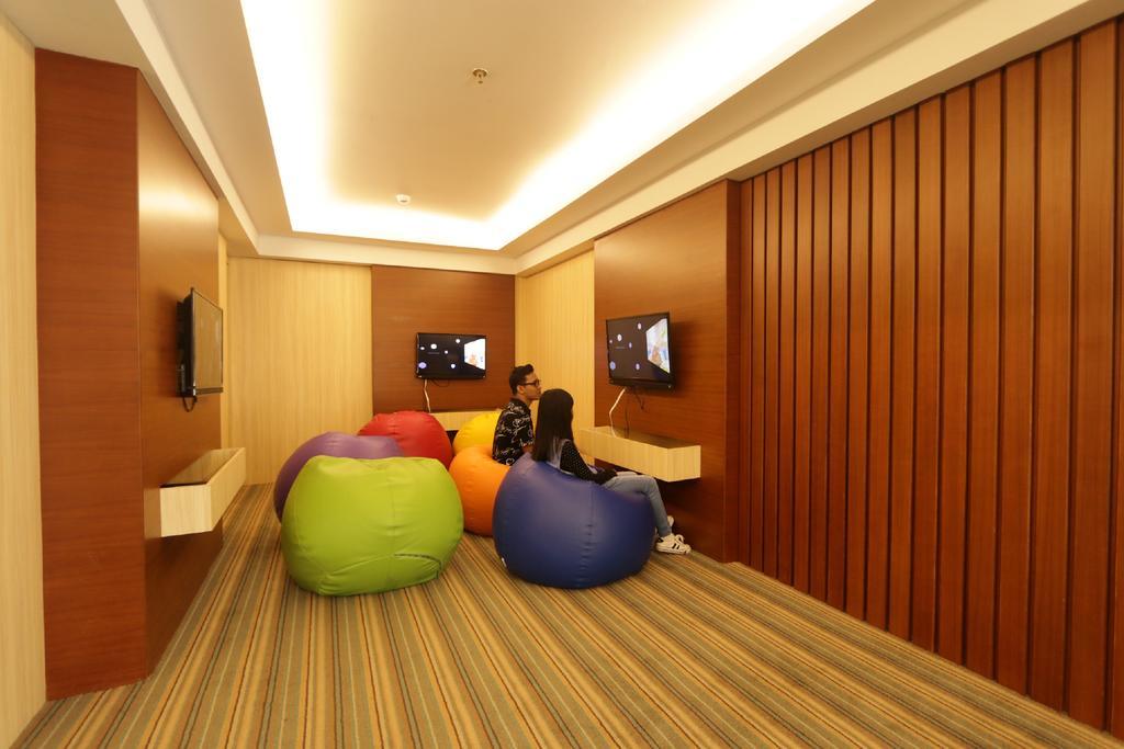 Da Vienna Boutique Hotel Batam Экстерьер фото