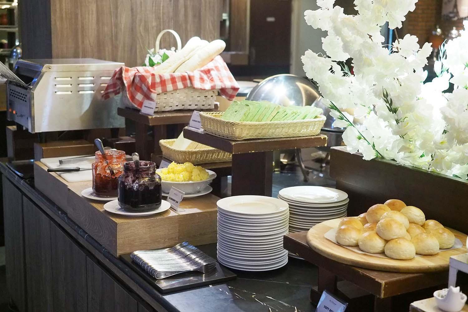 Da Vienna Boutique Hotel Batam Экстерьер фото