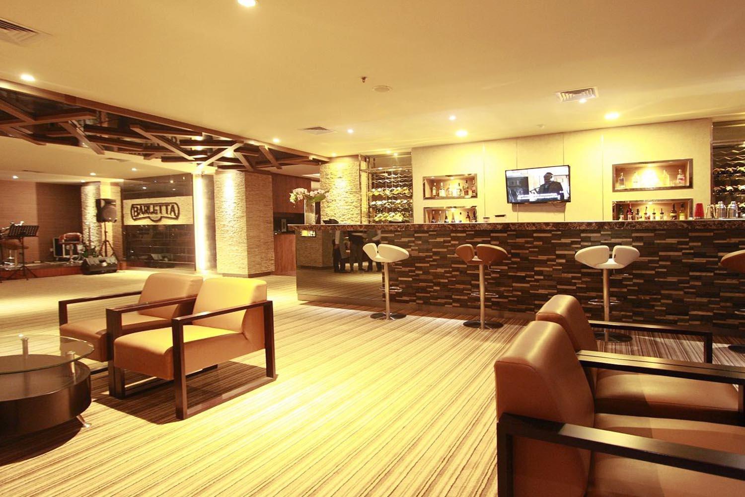 Da Vienna Boutique Hotel Batam Экстерьер фото
