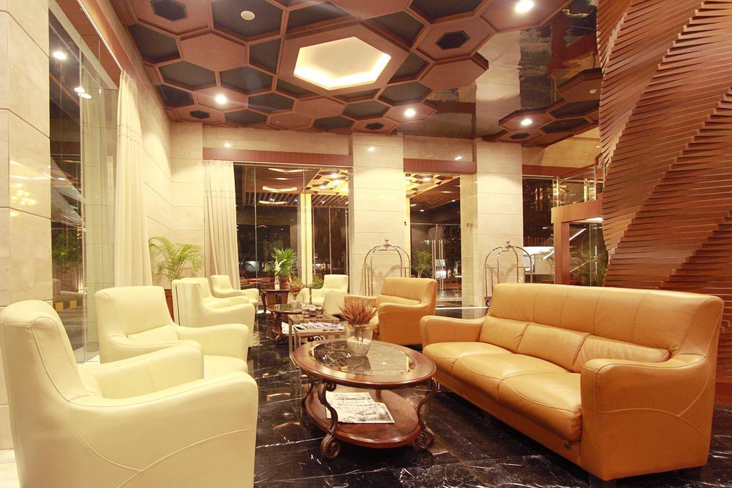 Da Vienna Boutique Hotel Batam Экстерьер фото