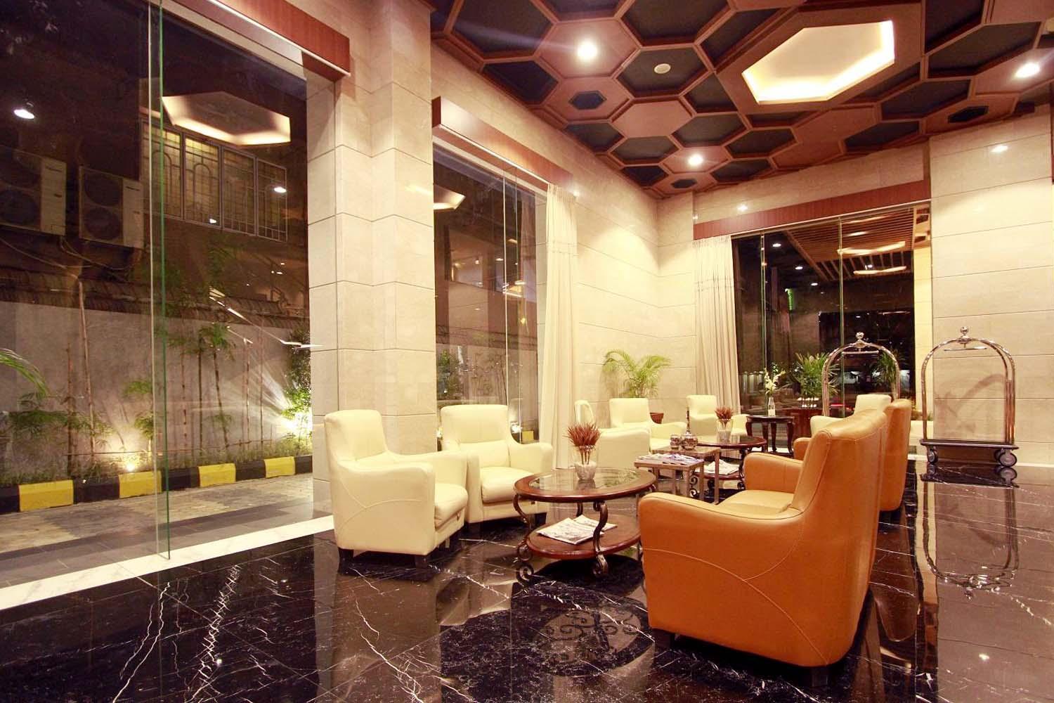 Da Vienna Boutique Hotel Batam Экстерьер фото