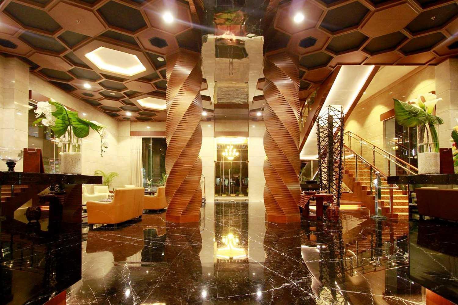 Da Vienna Boutique Hotel Batam Экстерьер фото